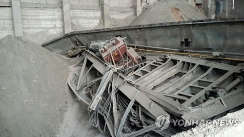 작년 5월 천장 크레인 무너져 60대 기사 숨진 시멘트공장