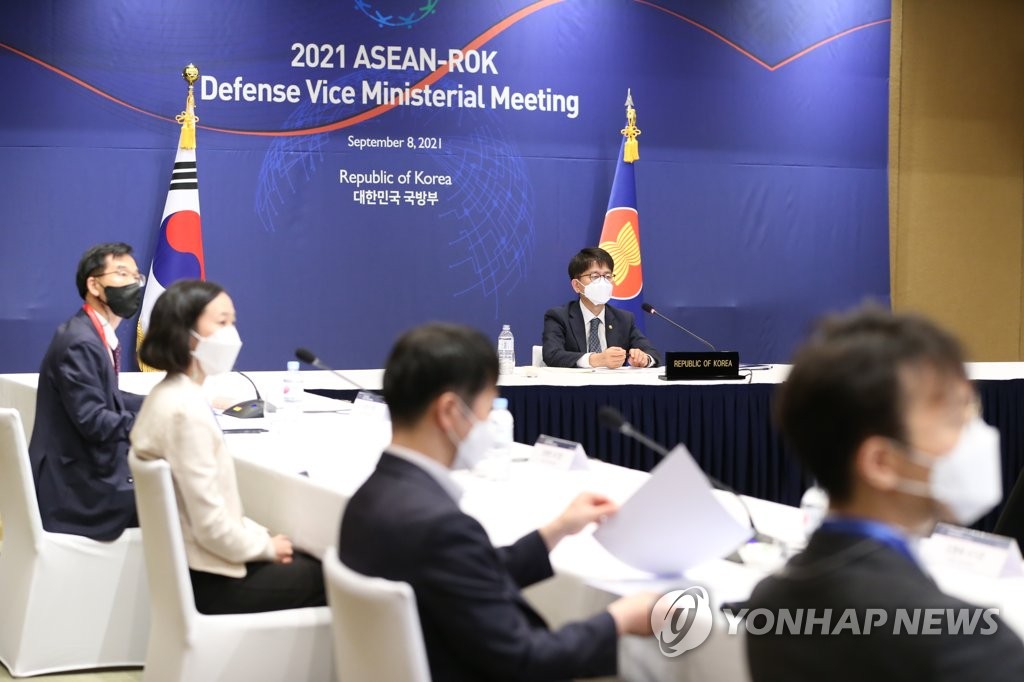 S. Korea, ASEAN nations agree to boost defense ties