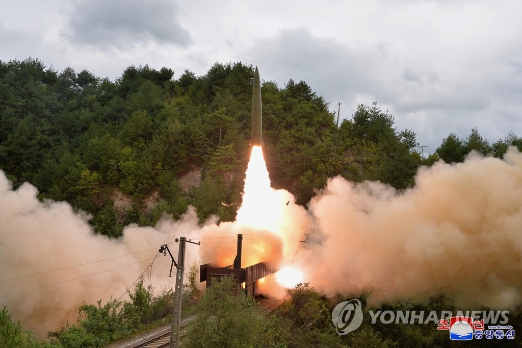北朝鮮が今年６回目の飛翔体発射　弾道ミサイルか