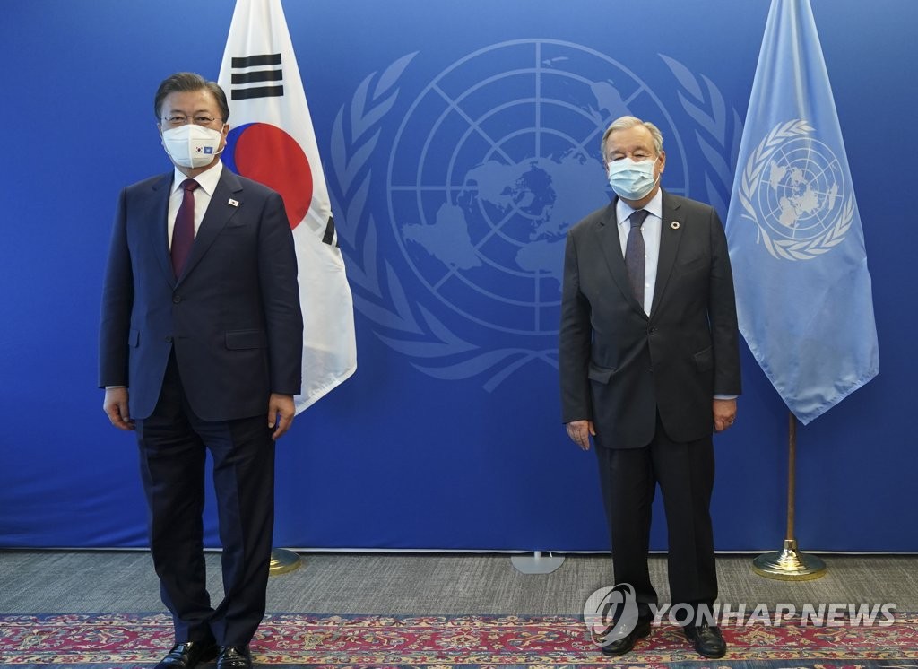 文大統領が国連事務総長と会談　朝鮮半島平和へ継続的な協力要請