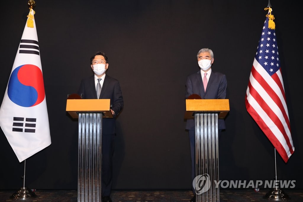 (LEAD) U.S., S. Korea to continue discussing end-of-war declaration, other options for N. Korea diplomacy: Washington envoy