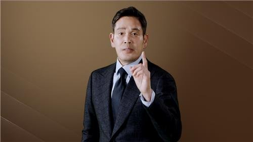 김의겸 "멸공 정용진, 라이벌 이재용 구속한 尹에 정서적 공감"