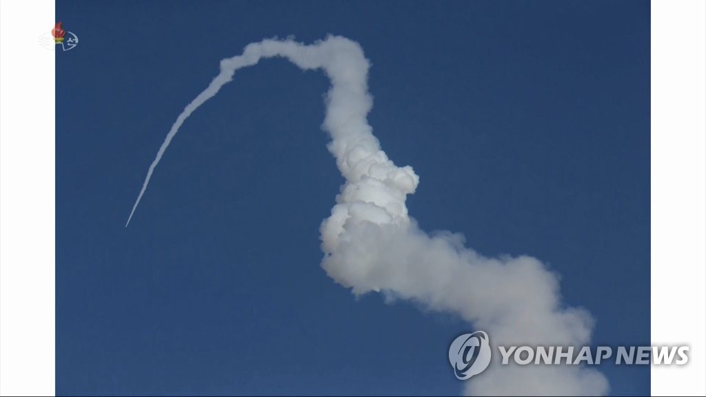 북, 열차서 '북한판 이스칸데르' 발사…작년 9월 이후 두번째