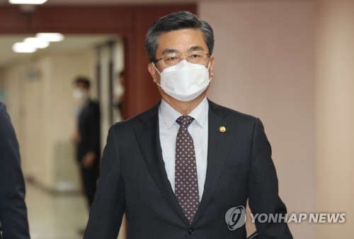 [2보] 검찰, '서해 피격' 서욱 前국방장관 자택 압수수색