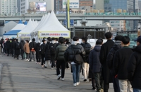 韓国の新規コロナ感染者５．４万人　月曜発表で最多