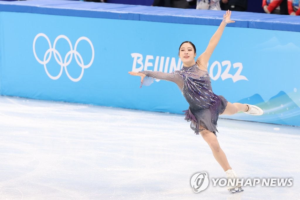 المتزلجة الفنية على الجليد "يو يونغ" في أولمبياد بكين