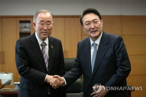 الرئيس المنتخب يجتمع مع الأمين العام السابق للأمم المتحدة بان كي-مون