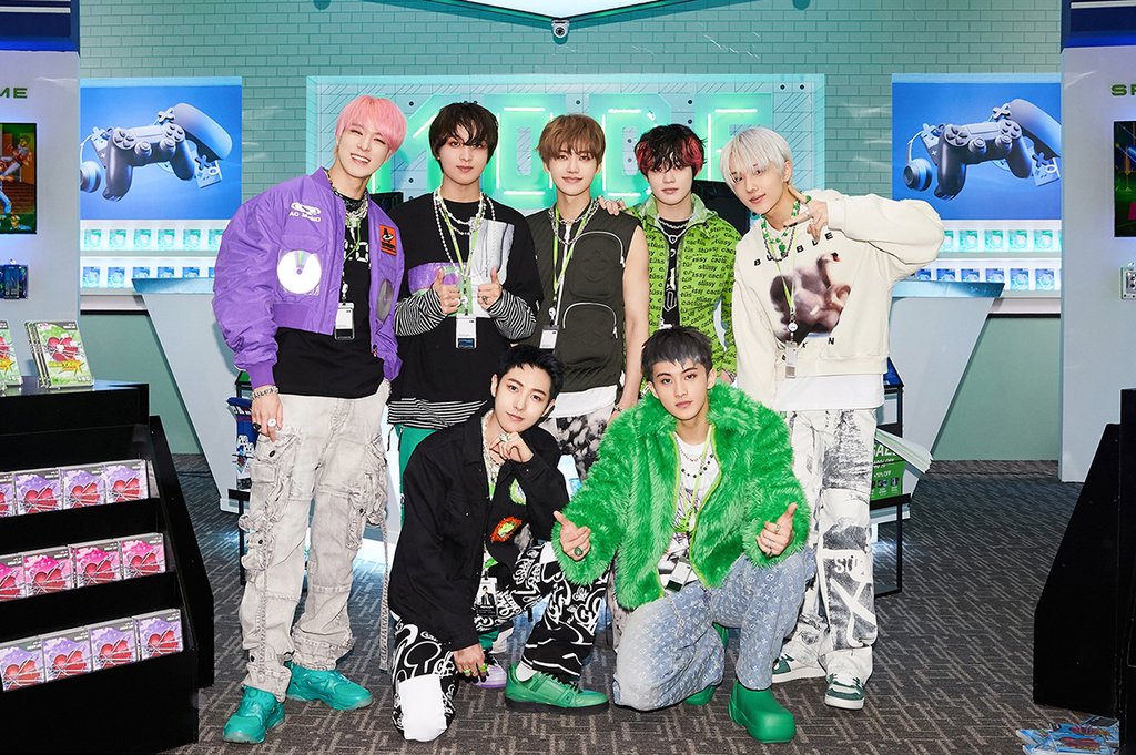 Le deuxième album studio du boys band de K-pop NCT Dream, «Glitch Mode», sorti le 28 mars, s'est vendu à plus de 2,1 millions d'exemplaires, a déclaré le lundi 4 avril 2022 l'agence de promotion du groupe, SM Entertainment. (Photo fournie par SM Entertainment. Revente et archivage interdits)