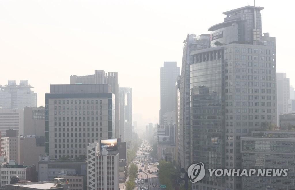 Fine dust levels rise to ‘very bad’ in central South Korea due to yellow dust