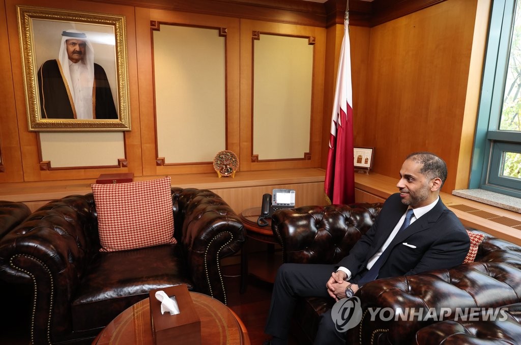(لقاء يونهاب) السفير القطري لدى سيئول خالد ابراهيم الحمر - 2