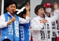 전북 지방선거 후보들 휴일 잊은 채 표밭갈이 '비지땀'