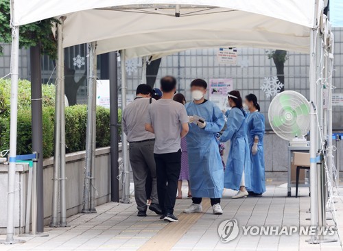 韓国の新規コロナ感染者　１３日連続で１万人下回る