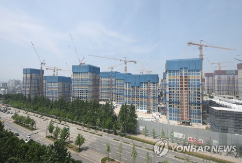 재건축 추진하는 서울 둔촌 주공아파트