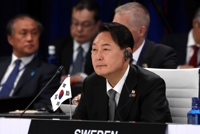 尹, 나토 연설…"국제사회 비핵화 의지, 북핵 의지보다 강해야"