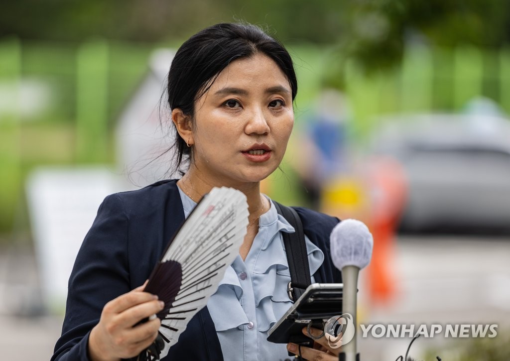 '이준석 성상납 의혹' 기업 대표 법률대리인 김소연 변호사 회견