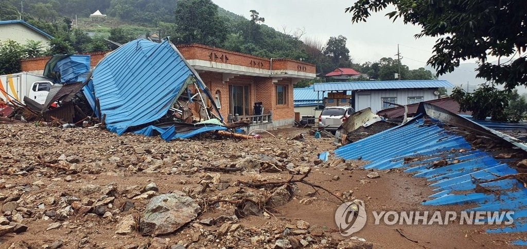 시간당 110㎜ 폭우 부여에 피해 속출