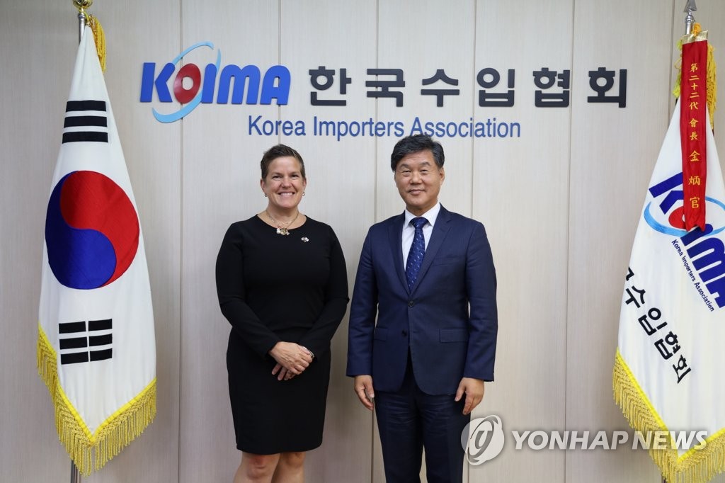 Wisconsin commerce official visits S. Korea's importers' body