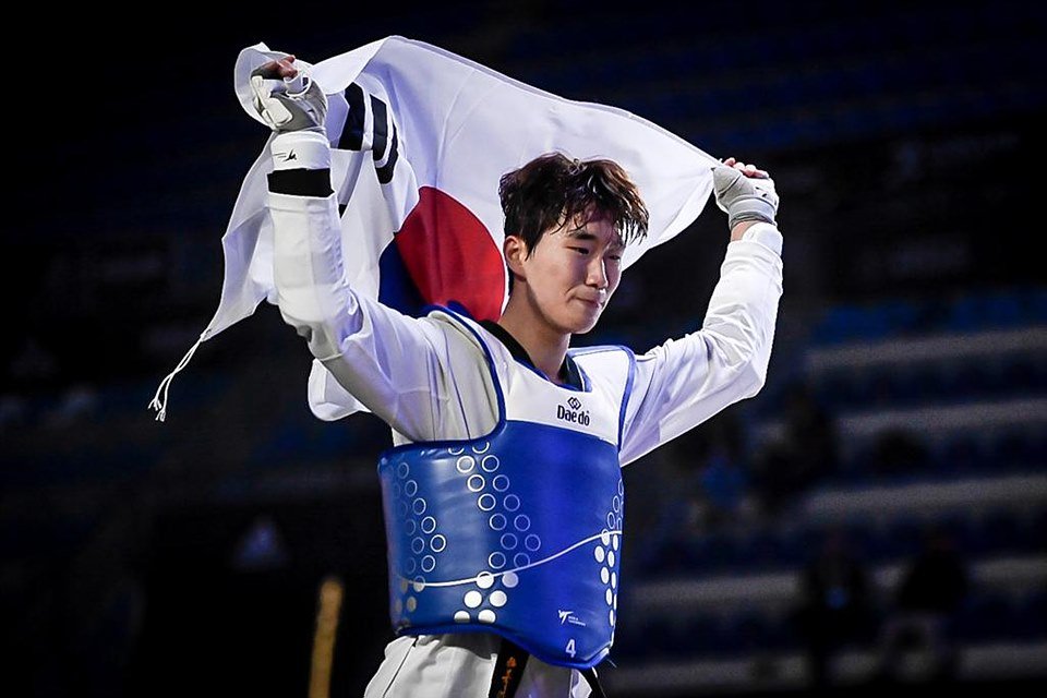 한국태권도, 세계선수권 80㎏급서 23년만의 금메달…박우혁 우승