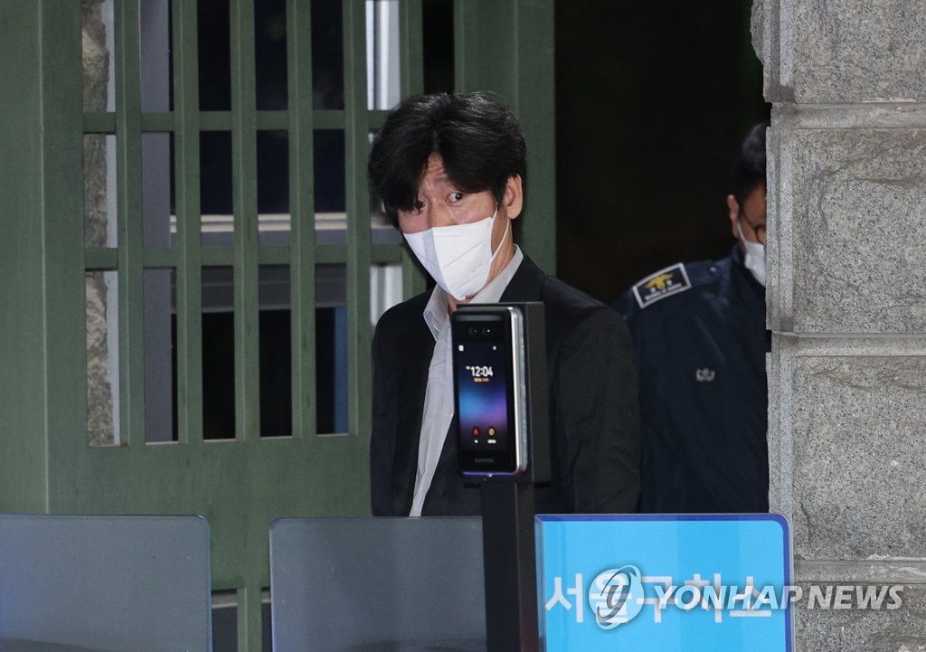 '대장동 개발 비리' 남욱 구속 만기로 석방