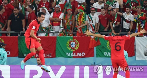 [월드컵] '김영권 동점골' 벤투호, 포르투갈과 전반 1-1로 맞서