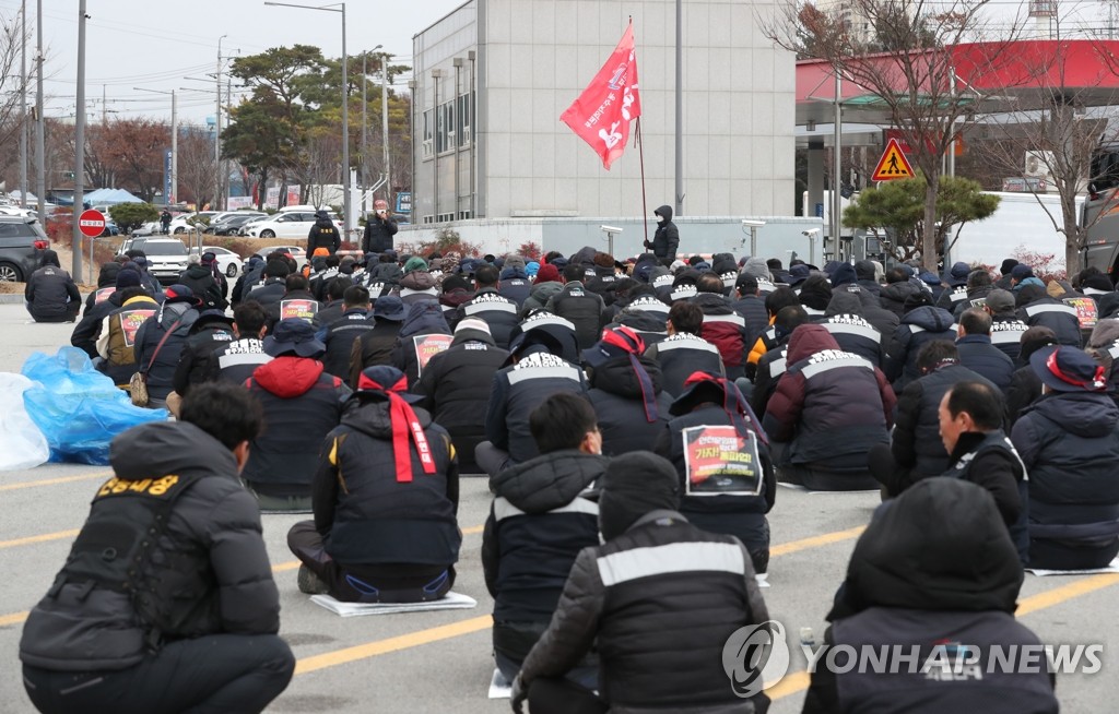 韓国物流スト１６日目　労組が終了決定・業務復帰へ