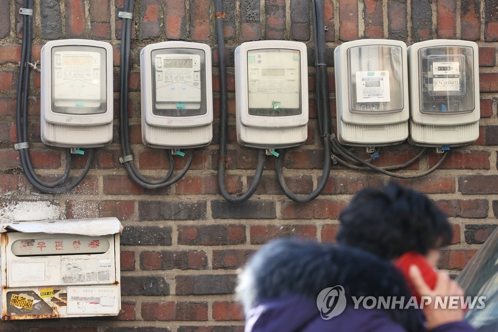 서울 시내의 전기계량기 모습 [연합뉴스 자료사진]