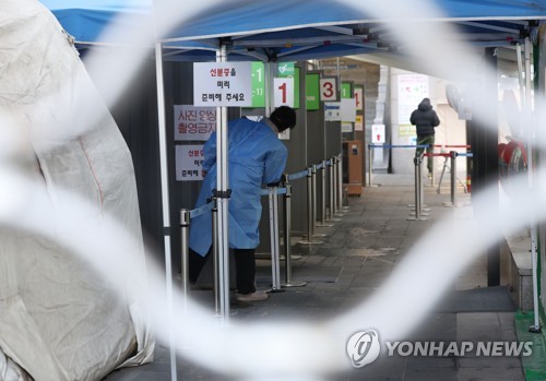 ［速報］韓国の新規コロナ感染者１万３５０４人　前週比約１４００人減