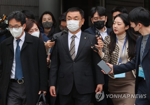 법원, '도이치 주가조작'에 김건희여사 계좌 3개 동원 인정