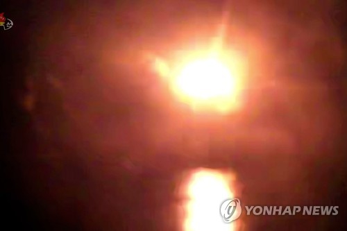 韓国当局「無謀な挑発やめ住民に食糧を」　北の相次ぐミサイル発射に