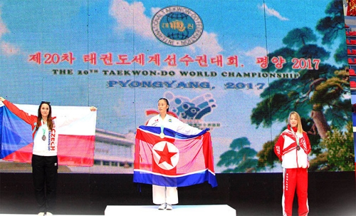북한 '인민체육인' 태권도 선수 김수련