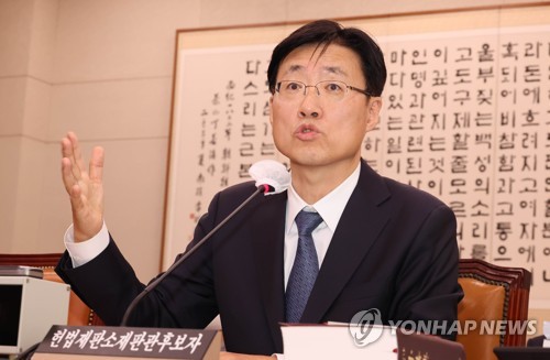 의원질의 답변하는 김형두 헌법재판관 후보자