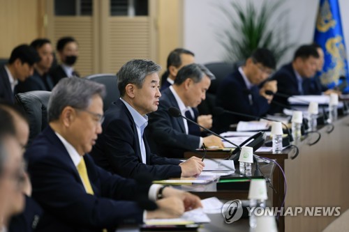 (AMPLIACIÓN) La oficina presidencial convoca una reunión de seguridad tras el lanzamiento de Corea del Norte