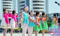 [평양컷] 북한의 다채로운 노동절 모습
