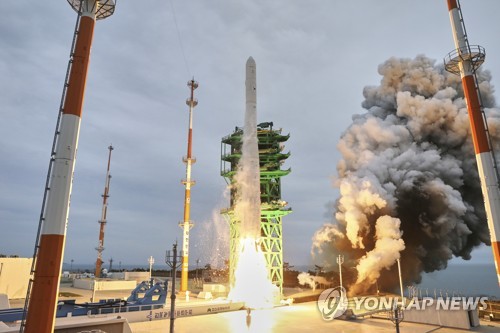 كوريا الجنوبية تطلق الصاروخ الفضائي «نوري»‏