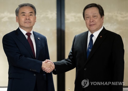 (2nd LD) S. Korea, Japan agree to hold working-level talks to prevent repeat of 2018 maritime incident: Seoul's defense chief
