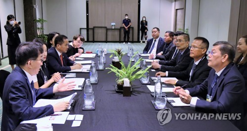 18th July, 2023. Visit Korea Again promotion Hotel Shilla Co. CEO Lee Boo- jin (L), chairwoman of the Visit Korea Committee, and Incheon International  Airport Corp. CEO Lee Hag-jae attend Visit Korea Again