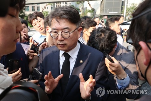 교육차관 "학생인권 너무 강조하면 선생님들 위축"(종합)