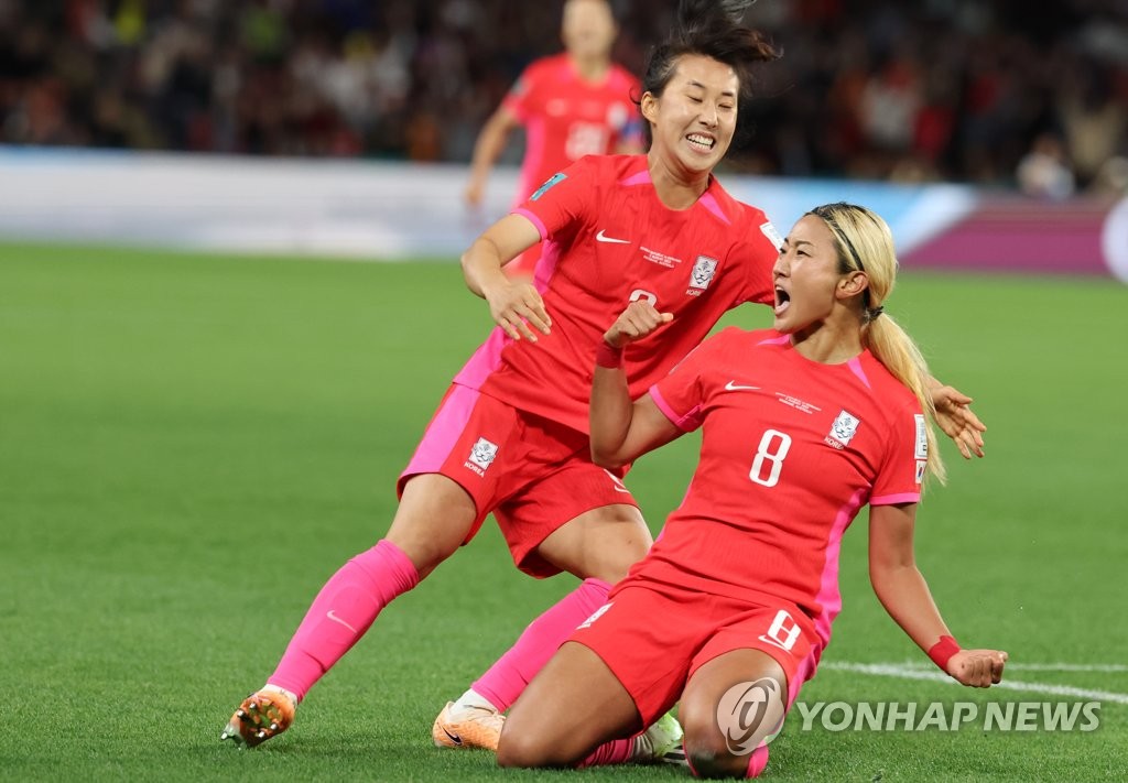 Cho So-hyun of South Korea (R) celebrates her goal against Germany during the teams' Group H match at the FIFA Women's World Cup at Brisbane Stadium in Brisbane, Australia, on Aug. 3, 2023. (Yonhap)