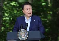 尹 "日오염수, 투명하게 처리돼야…3각 안보 더욱 견고해질 것"