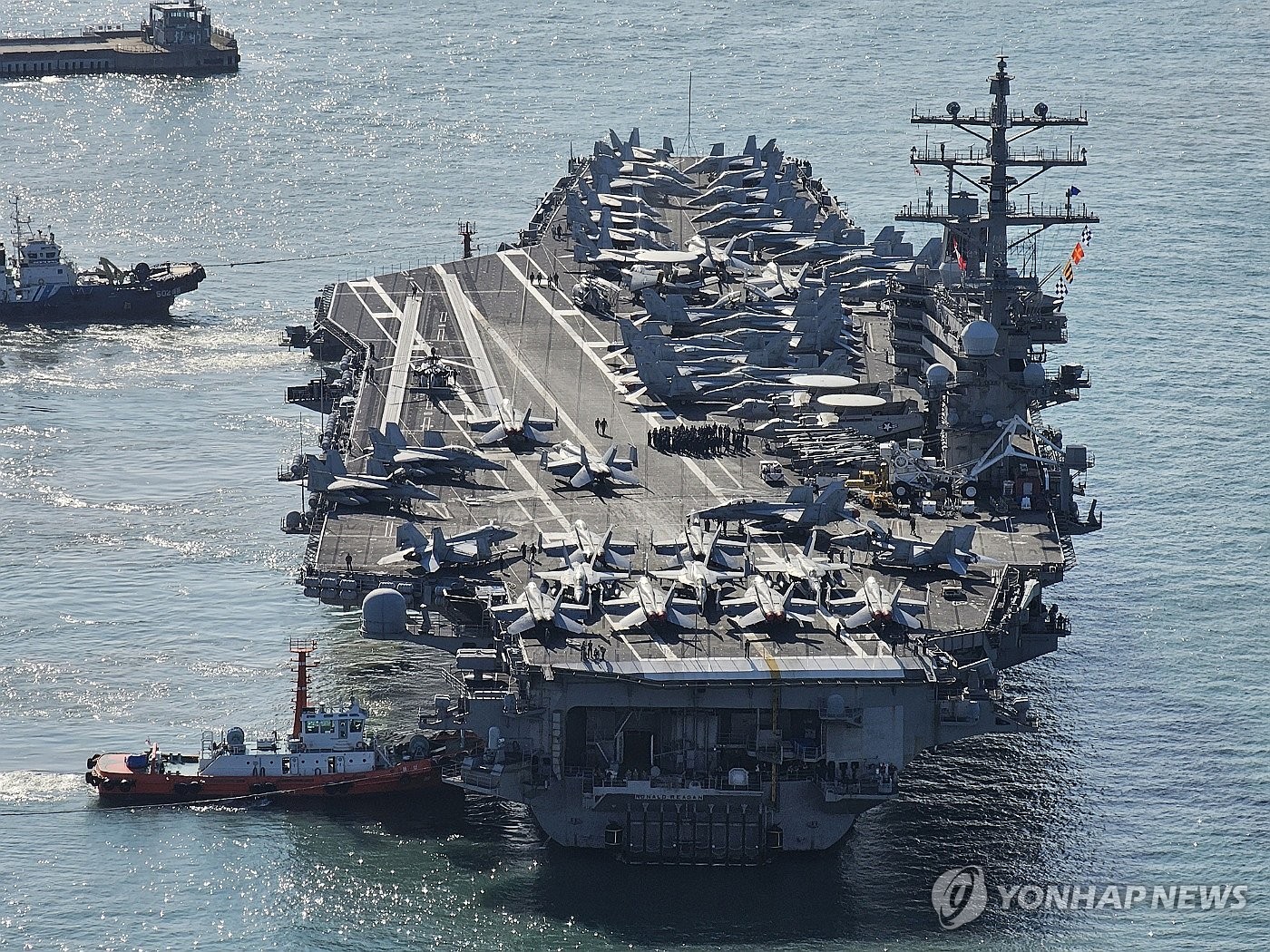 La Corée du Nord menace de frapper un porte-avions américain