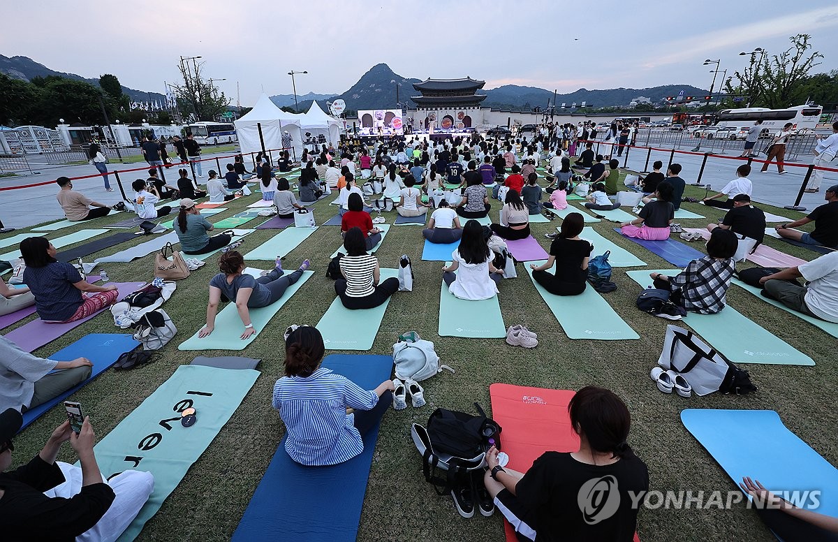 여름밤 광화문광장서 즐기는 