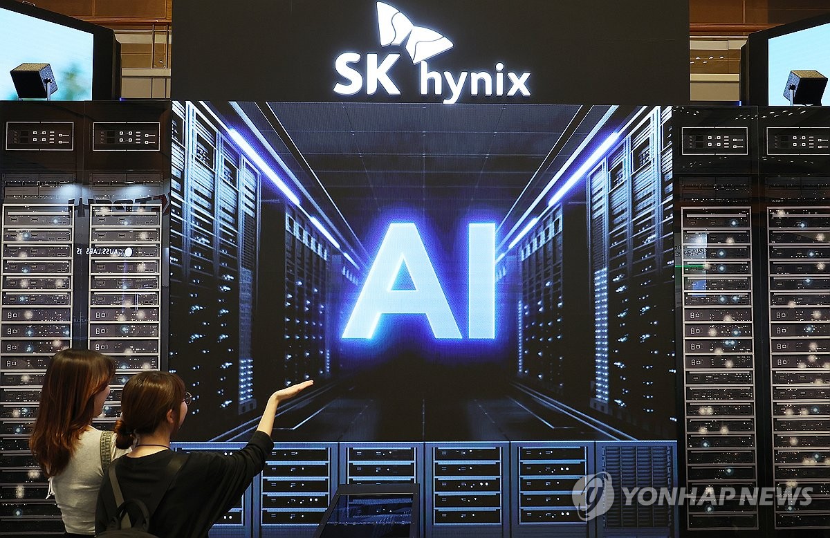 Стенд SK Hynix на выставке SEDEX 2024