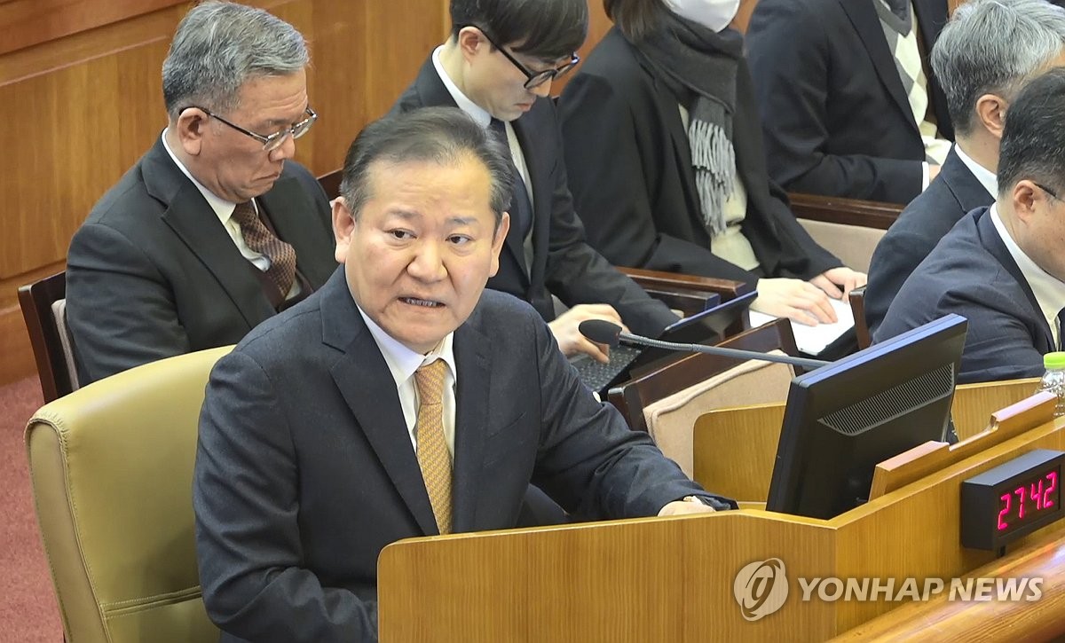 내란특검, '언론사 단전·단수 의혹' 이상민 전 장관 …