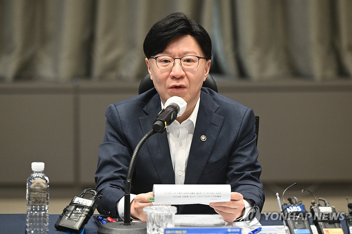 금융사기 예방 총력! 김소영 금융위원회 부위원장, 비대면 계좌개설 안심차단 서비스 강조