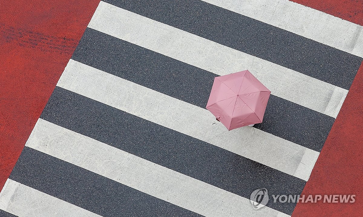 대구·경북 흐리고 비…낮 최고기온 26∼35도