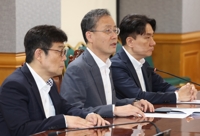 (LEAD) S. Korea vows to take swift actions to tackle economic impact of U.S. strikes on Iran