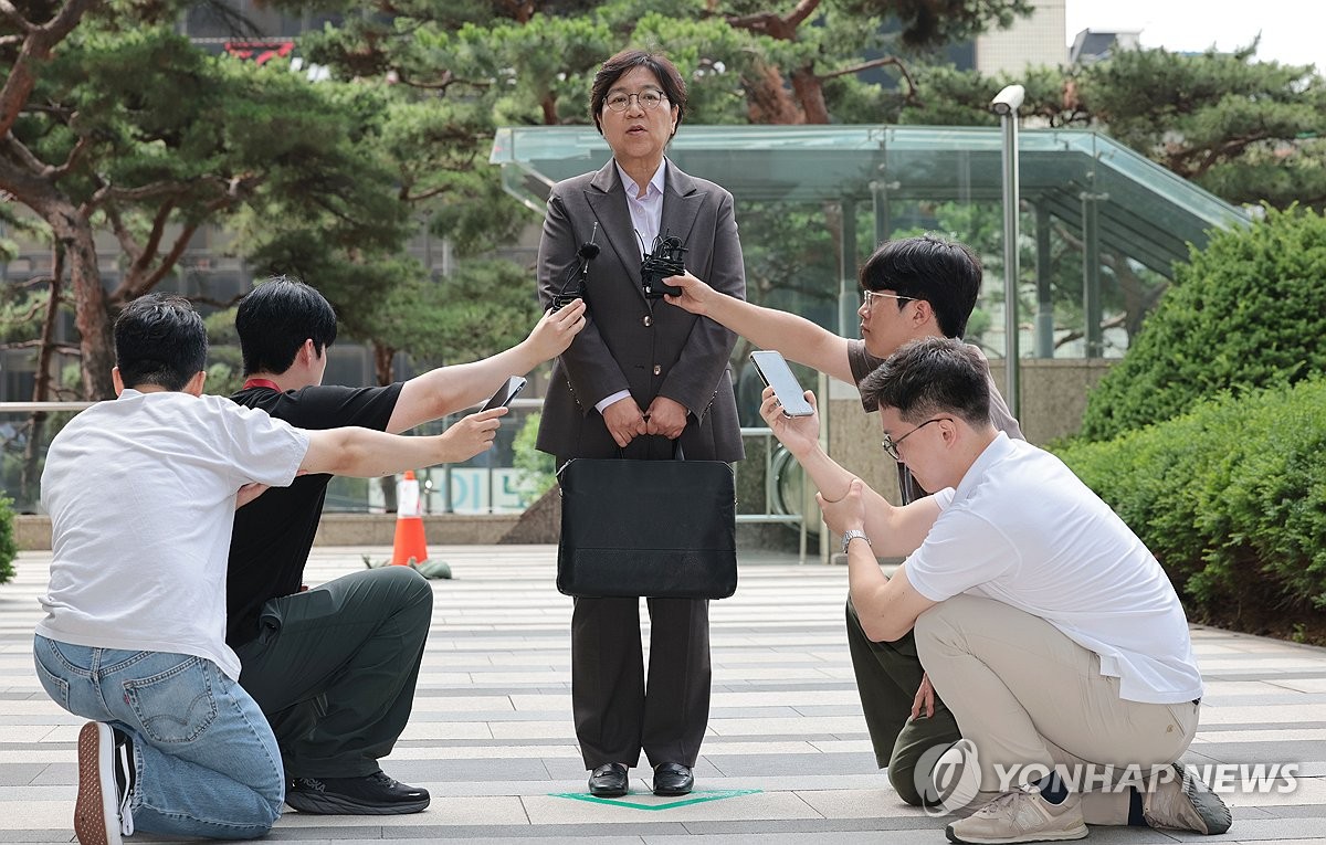의정갈등 해소 대화 급물살 탈까…"신뢰 회복 시급" 한…