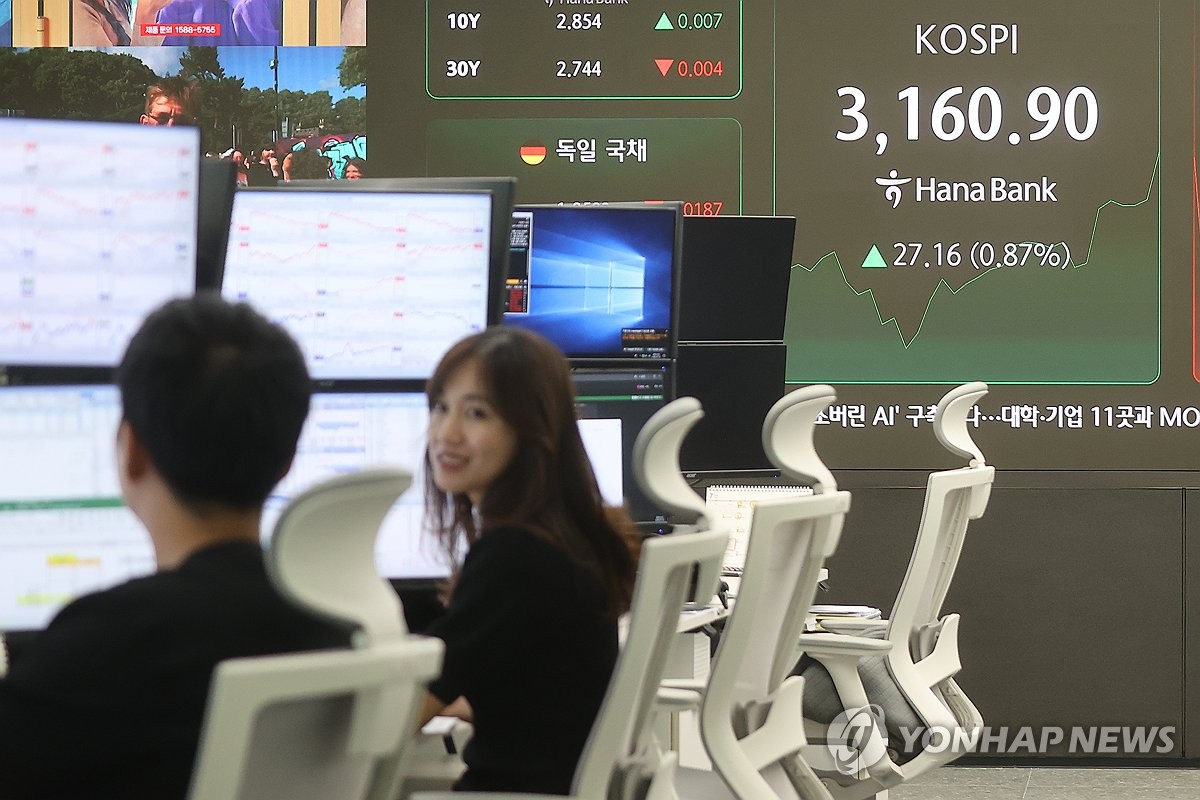 폭염만큼 뜨거운 코스피…불장 행진 동력은 '외국인 귀환…