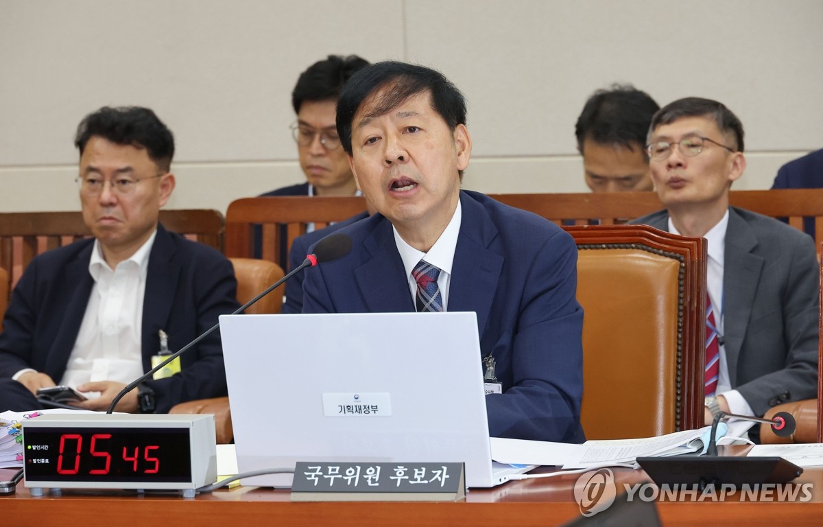 구윤철, 법인세 '원상복구' 요구에 "종합적으로 적극 …