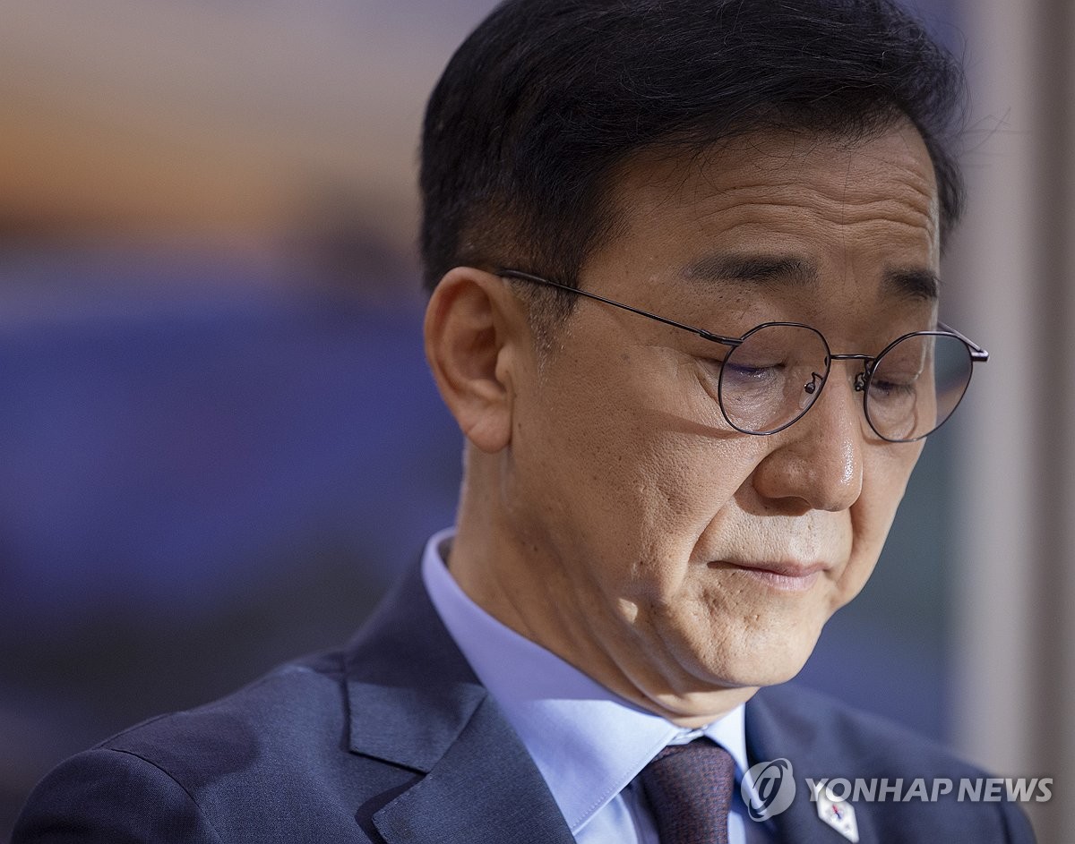 김윤덕 "취임시 먼저 무안공항 가서 참사 유가족부터 만…